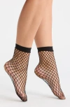 Nordstrom Whalenet Anklet Socks In Black