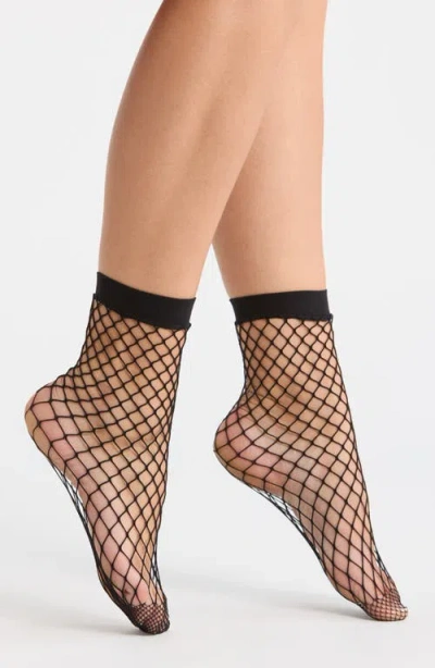 Nordstrom Whalenet Anklet Socks In Black
