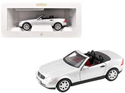 Norev 1996 Mercedes-benz Slk Convertible Brilliant Silver Metallic 1/18 Diecast Model Car By