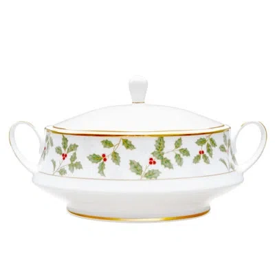 Noritake Holly And Berry Gold Covered Vegetable Bowl, 10-1/4", 48 Oz. In White;green;red