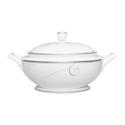 Noritake Platinum Wave 67 Oz. Covered Vegetable Bowl In White
