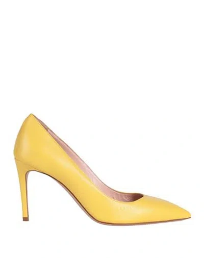 Norma J.baker Norma J. Baker Woman Pumps Yellow Size 7 Leather