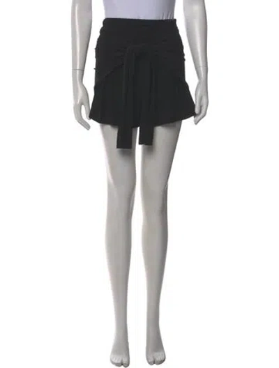 Pre-owned Norma Kamali Knee-length Shorts In Multi