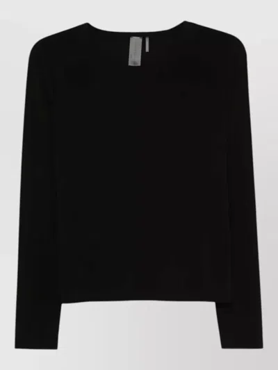 Norma Kamali Long Sleeve Cropped Crew Neck T-shirt In Black