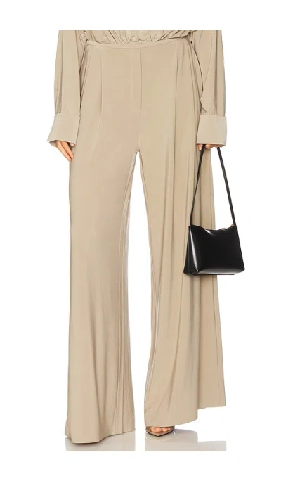 Norma Kamali Mens Pleat Pant In Brown
