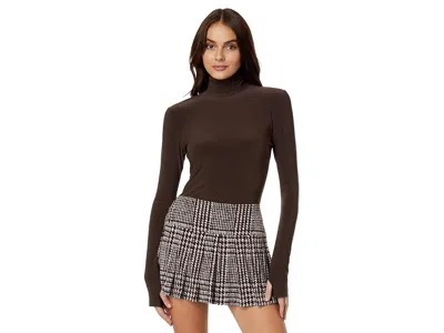 Norma Kamali Slim Fit Long Sleeve Turtle Top In Chocolate
