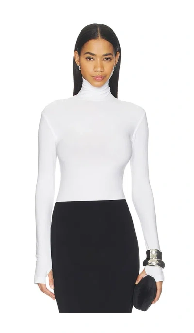 Norma Kamali Slim Fit Long Sleeve Turtle Top In White