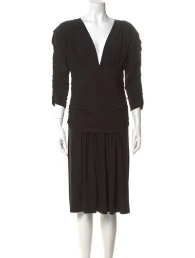 Pre-owned Norma Kamali V-neck Knee-length Dress In Multi