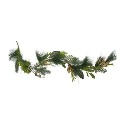 Northlight 5ft Berry And Cedar Unlit Christmas Indoor Garland In Multi
