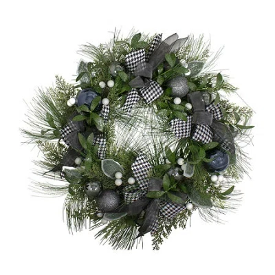 Northlight Houndstooth And White Berries Artificial Christmas Wreath - 24-inch Unlit In Green