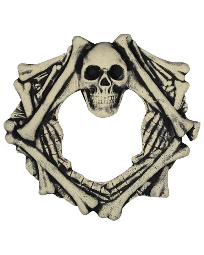 Northlight Skull Head & Bones 18in Halloween Wreath In Black