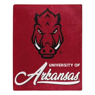 Northwest Arkansas Signature Raschel Throw In Red