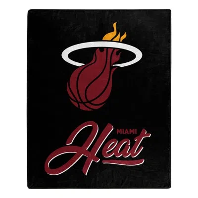 Northwest Heat Signature Raschel Throw In Black;brown