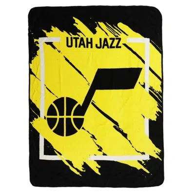 Northwest Jazz Micro Raschel Throw In Black