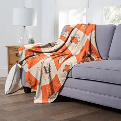 Northwest Wb / Friends Friendsgiving Chaos Silk Touch Throw In White