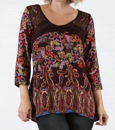 Nostalgia Floral 3/4 Sleeve In Brown