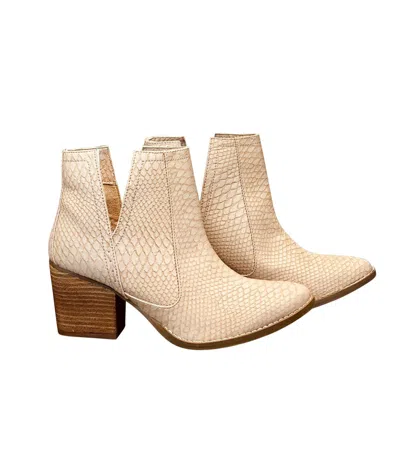 Not Rated Women's Tarim Bootie In Blush In Gold