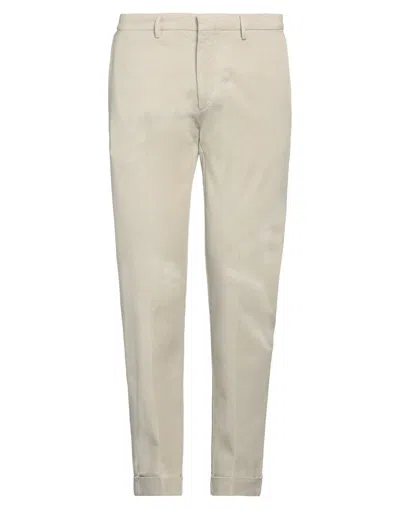 Not To Be Found Pants In Beige