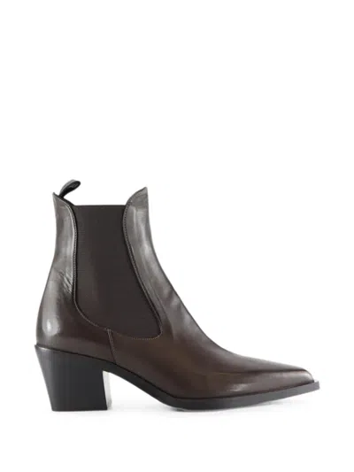 Notabene Luna Pointed-toe Boots In Brown