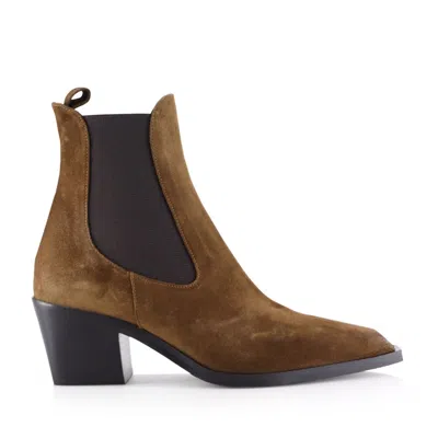 Notabene Women's Luna Boots, Brown Suede