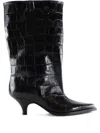 Notabene Yovanna Crocodile-effect Boots In Black