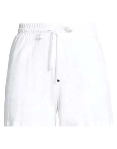 Notshy Woman Shorts & Bermuda Shorts White Size S Linen In Animal Print