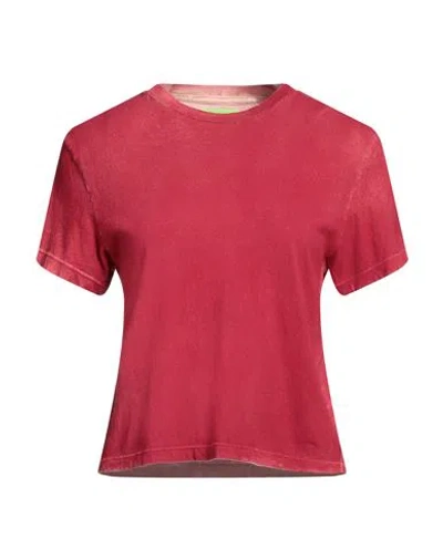 Notsonormal Woman T-shirt Red Size M Cotton