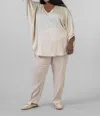Nouvelle Silk95five Austin Top - Plus In Almond In Pink