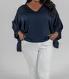 Nouvelle Silk95five Austin V-neck Top In Navy In Blue