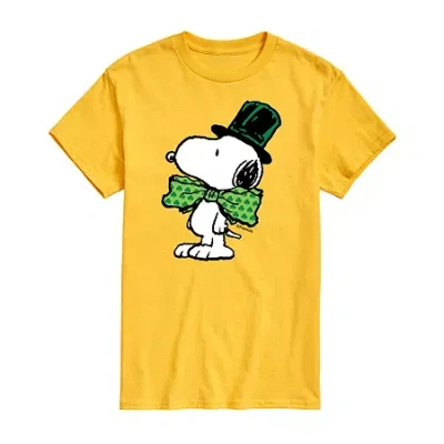 Novelty T-shirts Womens Juniors Crew Neck Short Sleeve Regular Fit Peanuts Snoopy Graphic T-shirt In Yellow