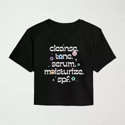 Novelty T-shirts Womens Juniors Crew Neck Short Sleeve Regular Fit Graphic T-shirt In Black