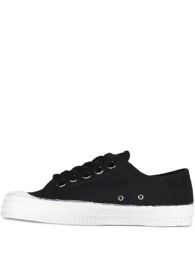 Novesta Star Master 10 Canvas Sneakers In Black
