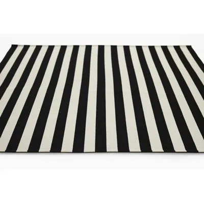 Novogratz By Momeni Icon Striped Black Indoor Outdoor Rug 2' X 3'
