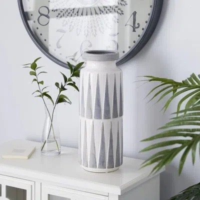 Novogratz Ceramic Decorative White Vase With Triangle Patterns In Gray