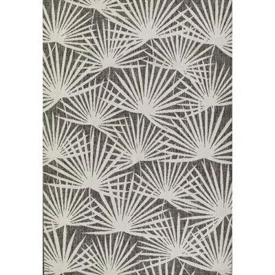 Novogratz Villa Floral Gray/white Indoor / Outdoor Area Rug In Gray,white