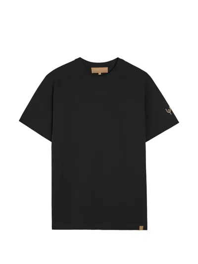 Now You Live Arensby Embroidered T-shirt In Black