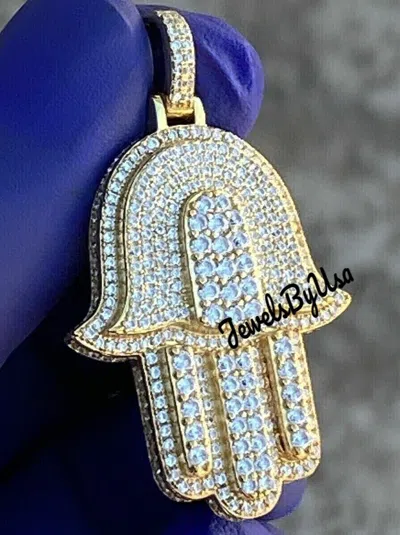 Pre-owned Nsg 3ct Men's D/vvs Moissanite 3d Hamsa Hand Charm Pendant Yellow Gold Plated Silver