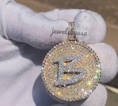 Pre-owned Nsg Men's 2.5 Ct Genuine Moissanite Studded Mini Disk "b" Custom Pendant 925 Silver In White