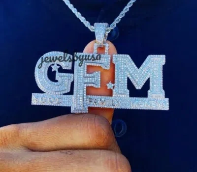 Pre-owned Nsg Men's 3.1ct D/vvs Moissanite Studded Customized Letter Charm Pendant 925 Silver In White