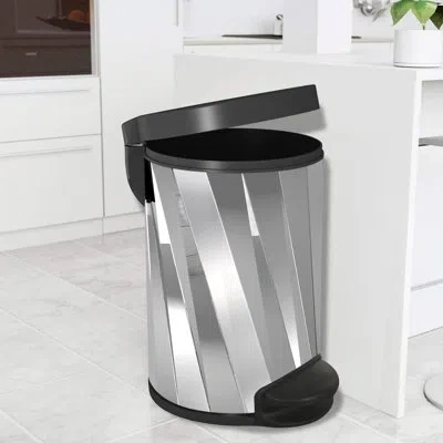 Nu Steel 5 Liter Trash Can In Silver,black
