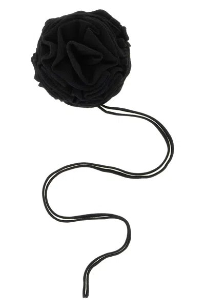 Nude Knitted Brooch With Lace In Black