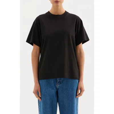 Nude Lucy Boyfriend Tee In Black