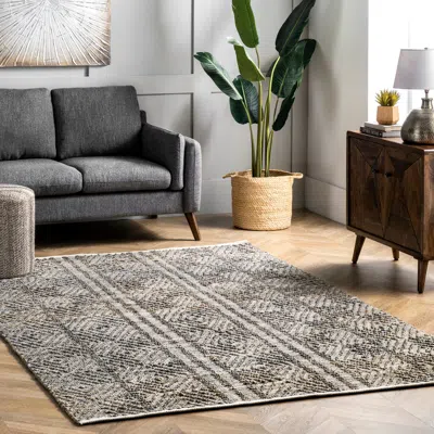 Nuloom Alden Textured Diamonds Area Rug In Gold