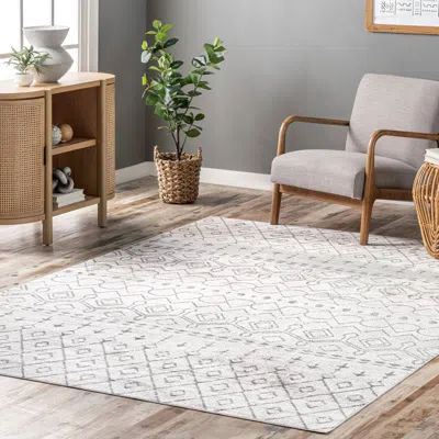 Nuloom Audrey Machine Washable Geometric Moroccan Area Rug In White