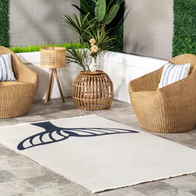 Nuloom Ciara Nautical Tail Indoor/outdoor Fringe Area Rug In Neutral