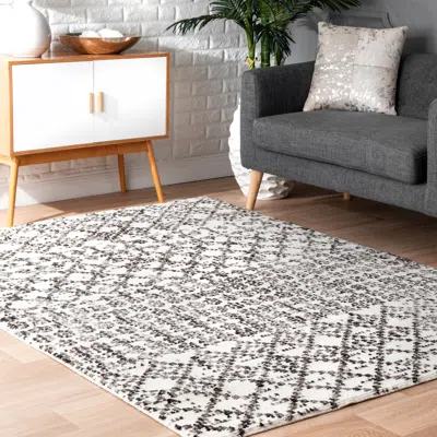 NULOOM CONTEMPORARY TRELLIS MILLY AREA RUG