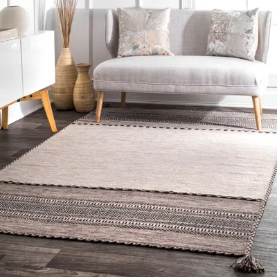Nuloom Deetta Banded Tassel Area Rug In Gray