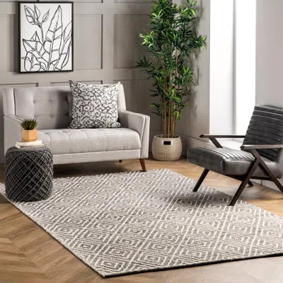 Nuloom Flora Handmade Textured Diamonds Wool Area Rug In Gray