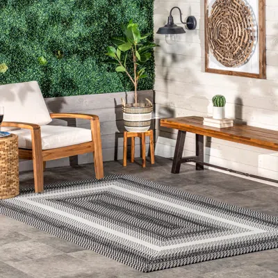 Nuloom Kaila Ombre Bordered Indoor/outdoor Area Rug In Gray