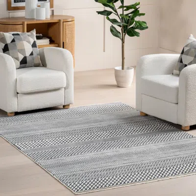 Nuloom Lavender Geometric Fringe Area Rug In White